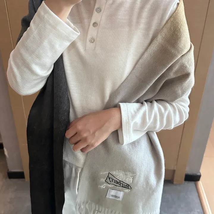 スーパーコピー バーバリー ス マフラー