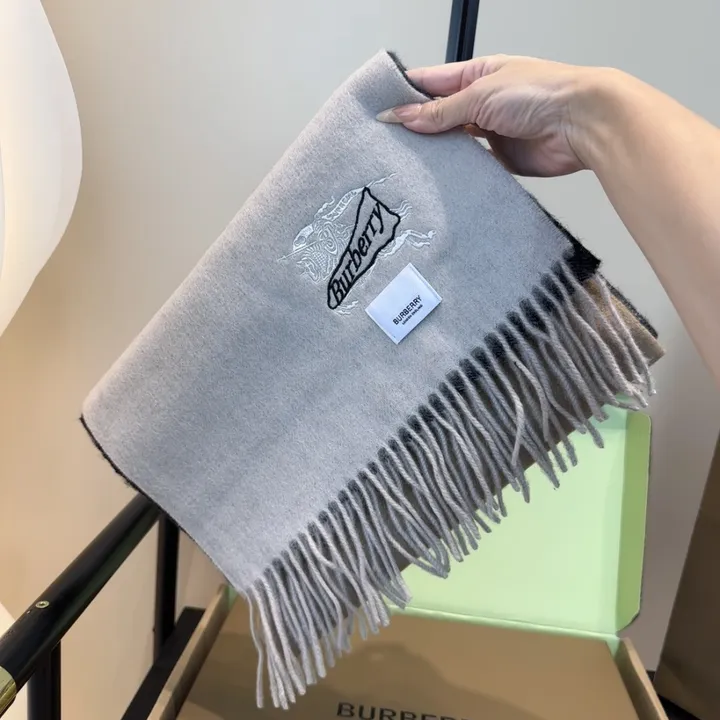 スーパーコピー バーバリー ス マフラー