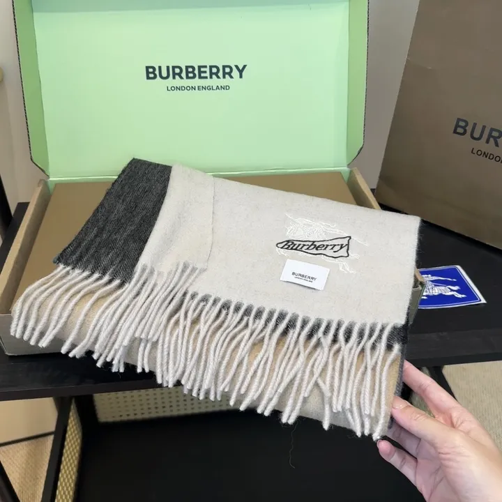 スーパーコピー バーバリー ス マフラー