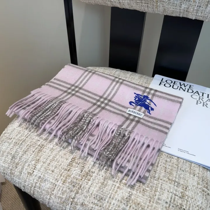 スーパーコピー バーバリー ス マフラー