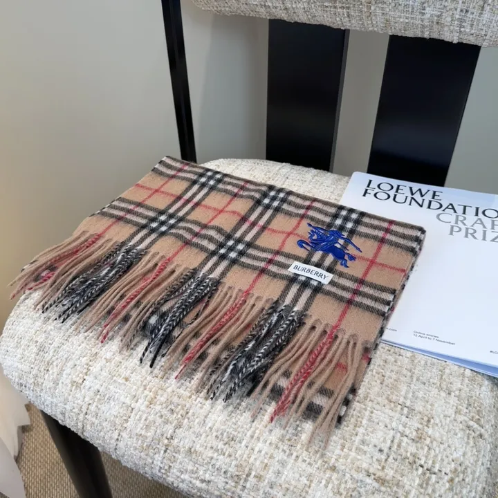 スーパーコピー バーバリー ス マフラー