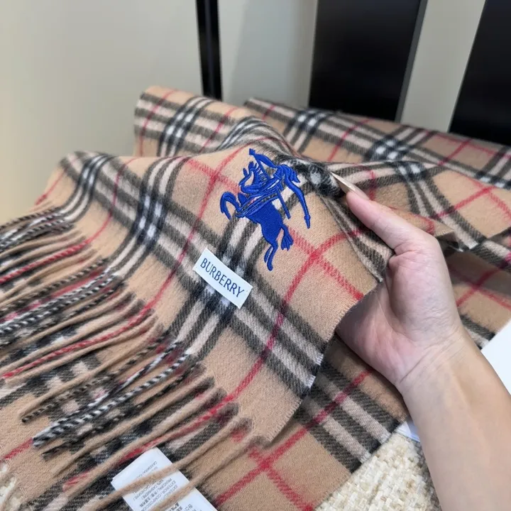 スーパーコピー バーバリー ス マフラー