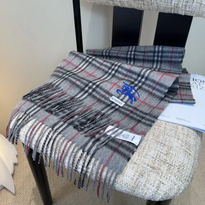 スーパーコピー バーバリー ス マフラー