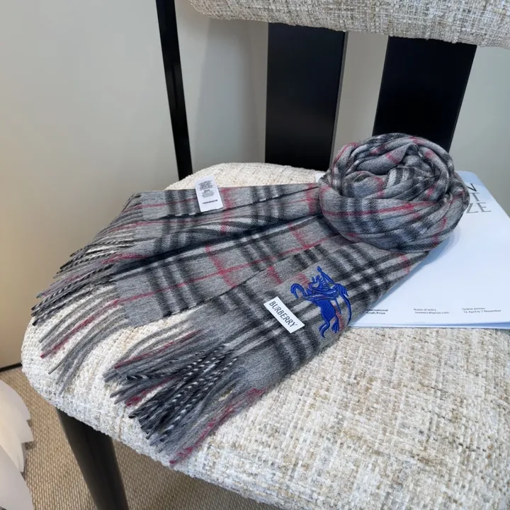 スーパーコピー バーバリー ス マフラー