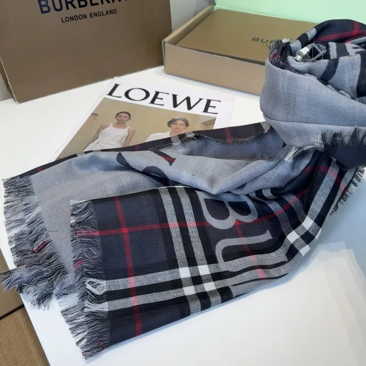 スーパーコピー バーバリー ス マフラー