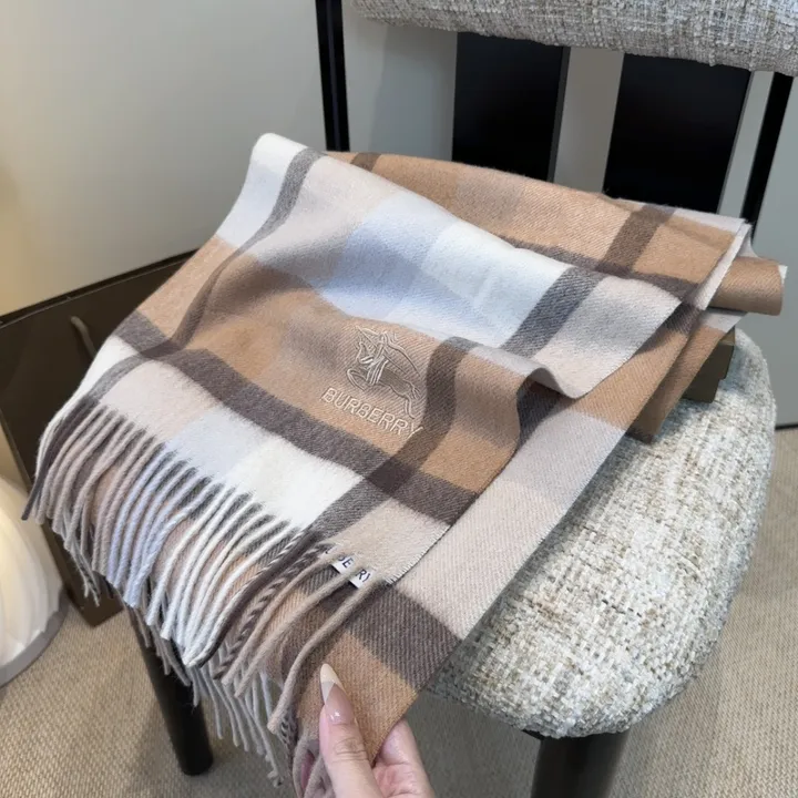 スーパーコピー バーバリー ス マフラー