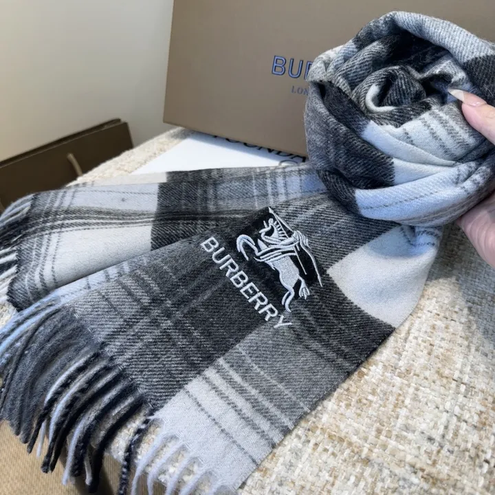 スーパーコピー バーバリー ス マフラー