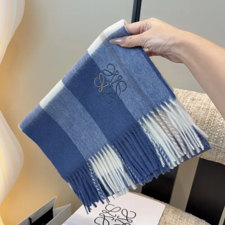 スーパーコピー ロエベ マフラー