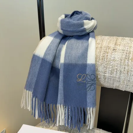 スーパーコピー ロエベ マフラー