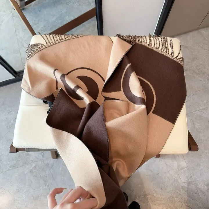 スーパーコピー グッチ マフラー