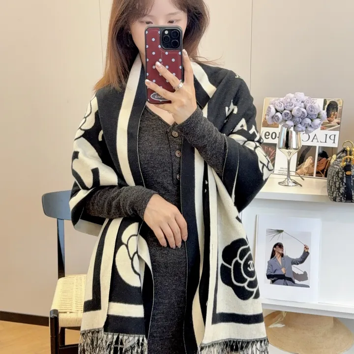 スーパーコピー シャネル マフラー