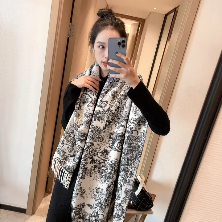 スーパーコピー ディオール マフラー