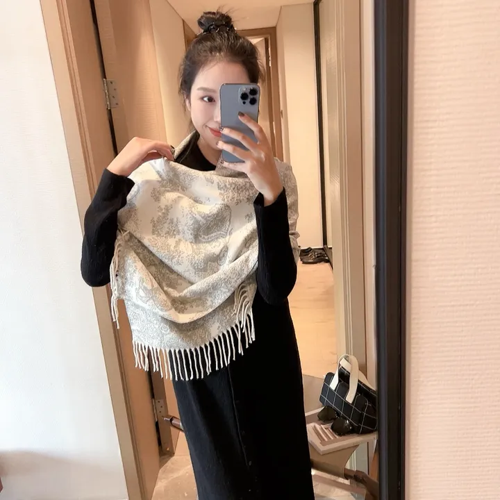 スーパーコピー ディオール マフラー