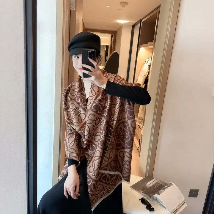 スーパーコピー ロエベ マフラー