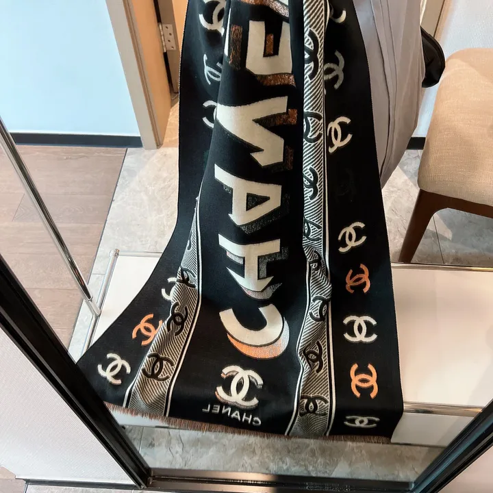 スーパーコピー シャネル マフラー