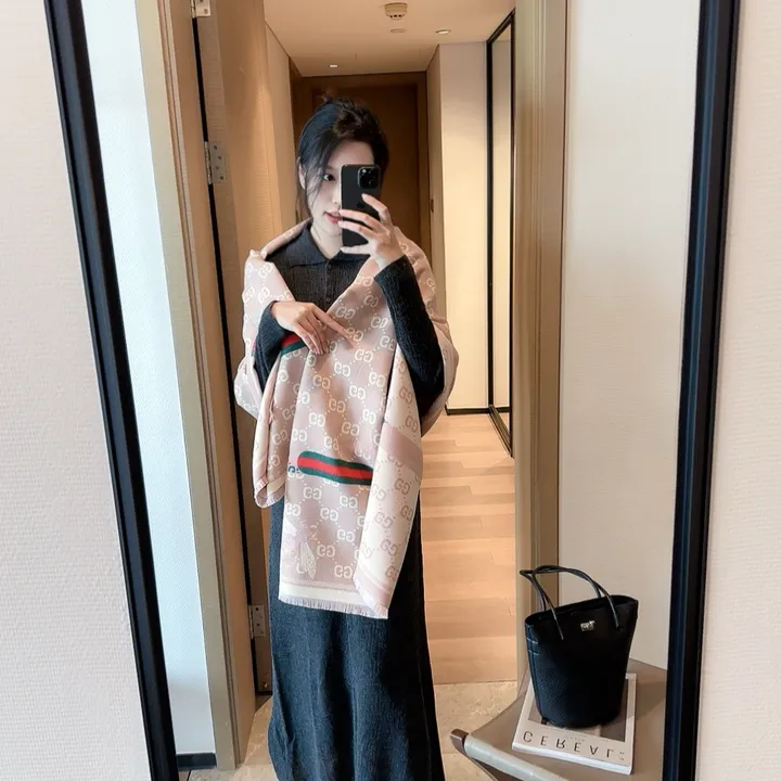スーパーコピー グッチ マフラー