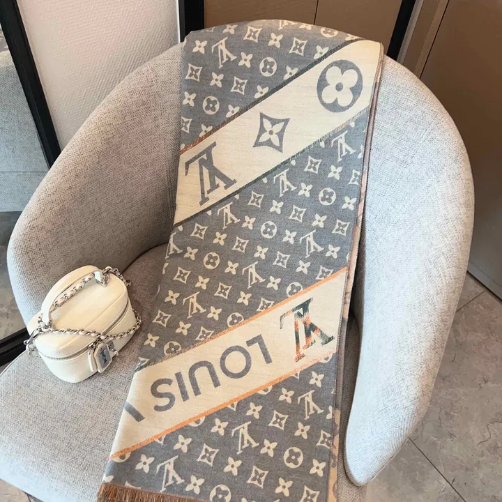 スーパーコピー ルイヴィトン マフラー