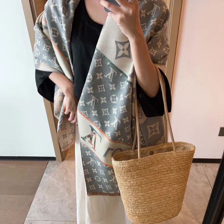 スーパーコピー ルイヴィトン マフラー