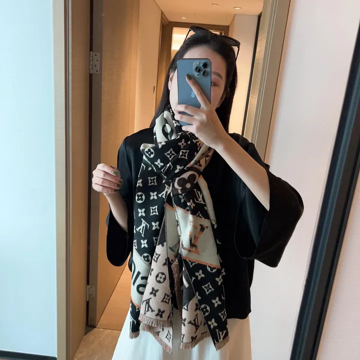 スーパーコピー ルイヴィトン マフラー