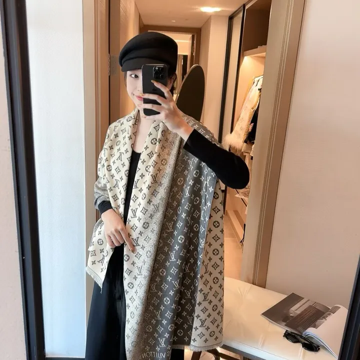 スーパーコピー ルイヴィトン マフラー