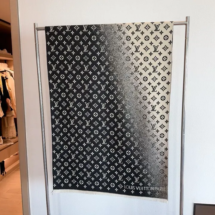 スーパーコピー ルイヴィトン マフラー