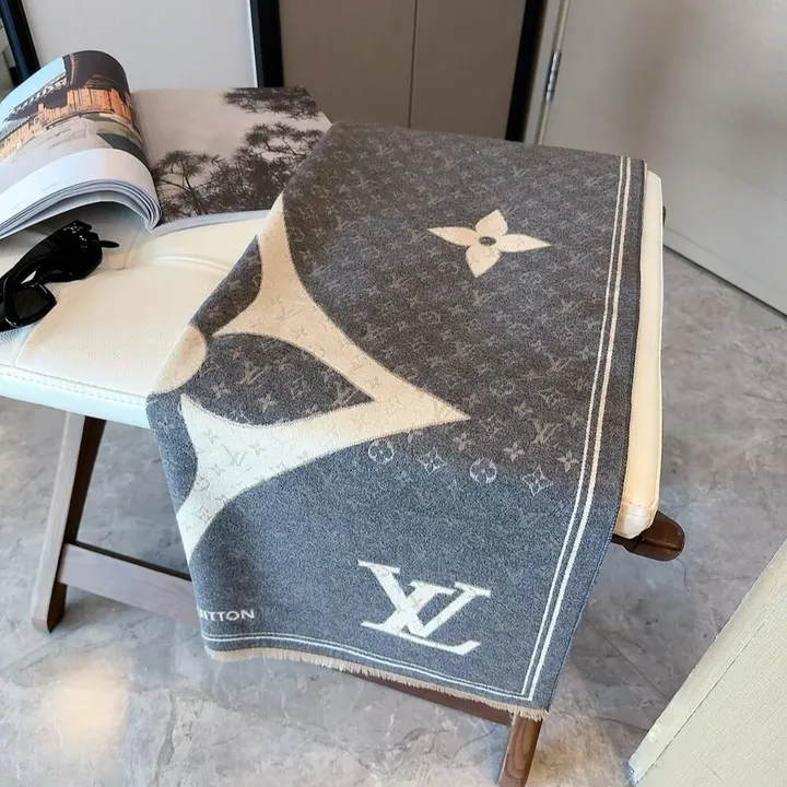 スーパーコピー ルイヴィトン マフラー