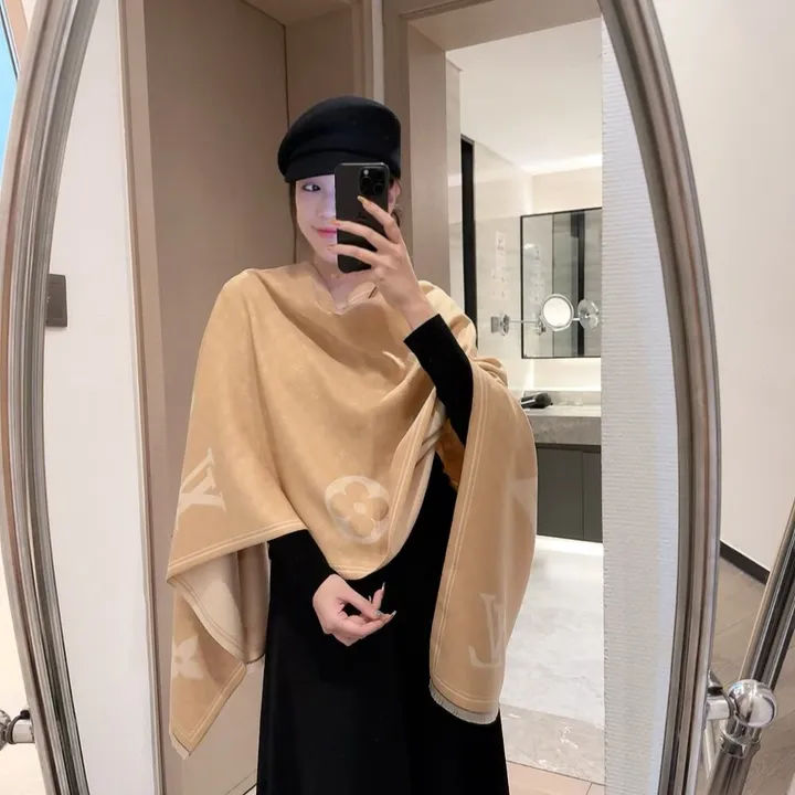 スーパーコピー ロエベ マフラー