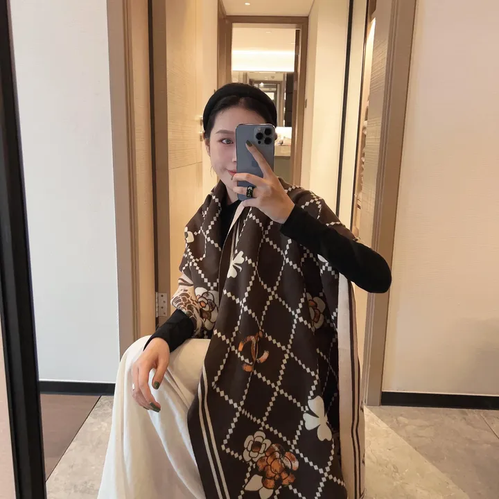 スーパーコピー シャネル マフラー