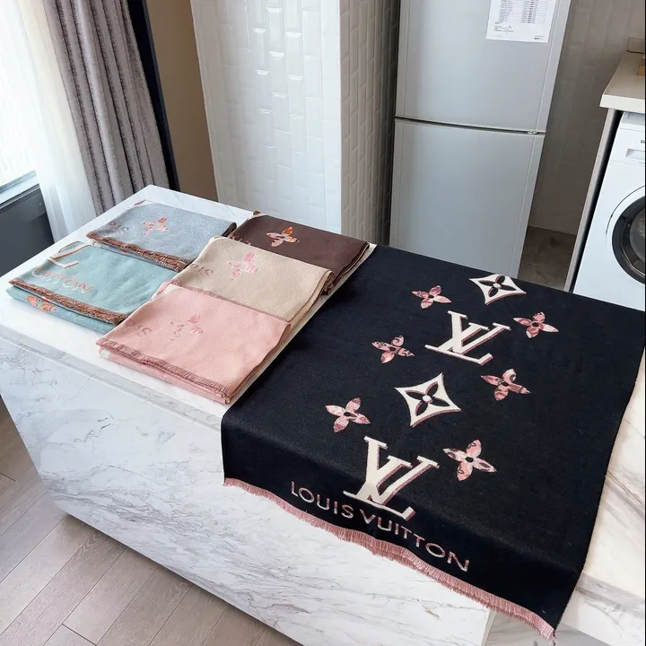 スーパーコピー ルイヴィトン マフラー