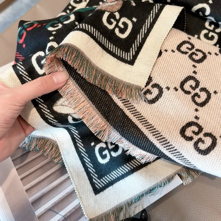 スーパーコピー グッチ マフラー