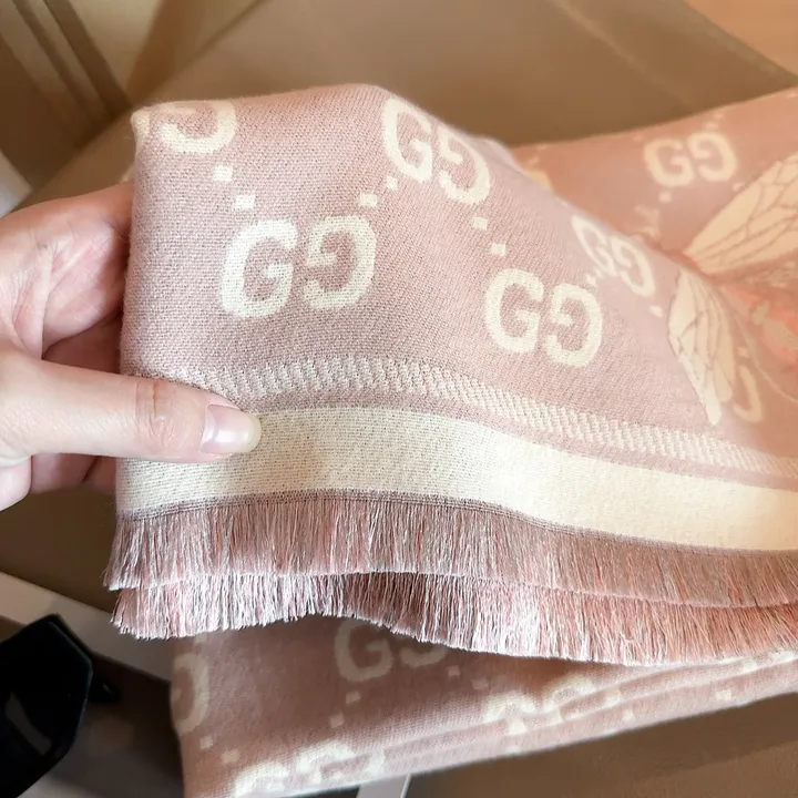 スーパーコピー グッチ マフラー