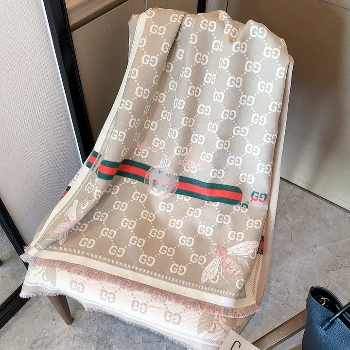 スーパーコピー グッチ マフラー