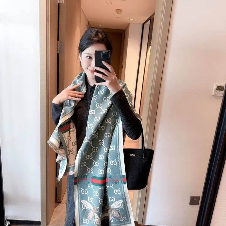 スーパーコピー グッチ マフラー