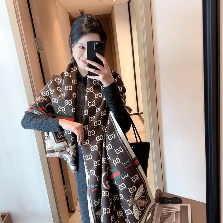 スーパーコピー グッチ マフラー