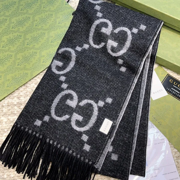 スーパーコピー グッチ マフラー