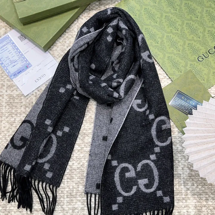 スーパーコピー グッチ マフラー