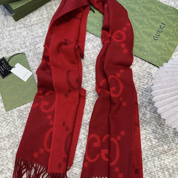 スーパーコピー グッチ マフラー