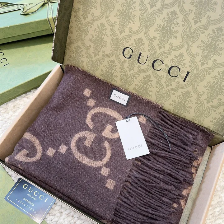 スーパーコピー グッチ マフラー