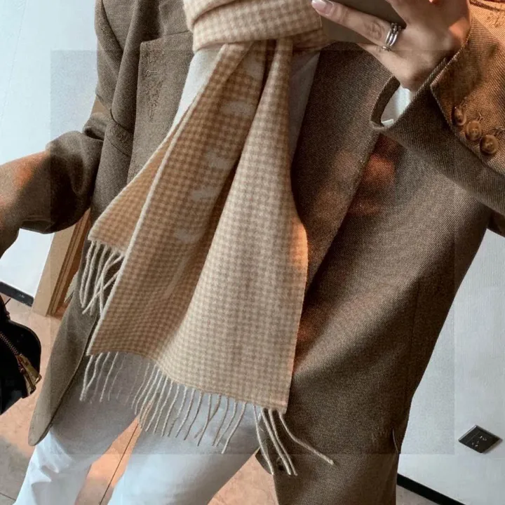 スーパーコピー グッチ マフラー