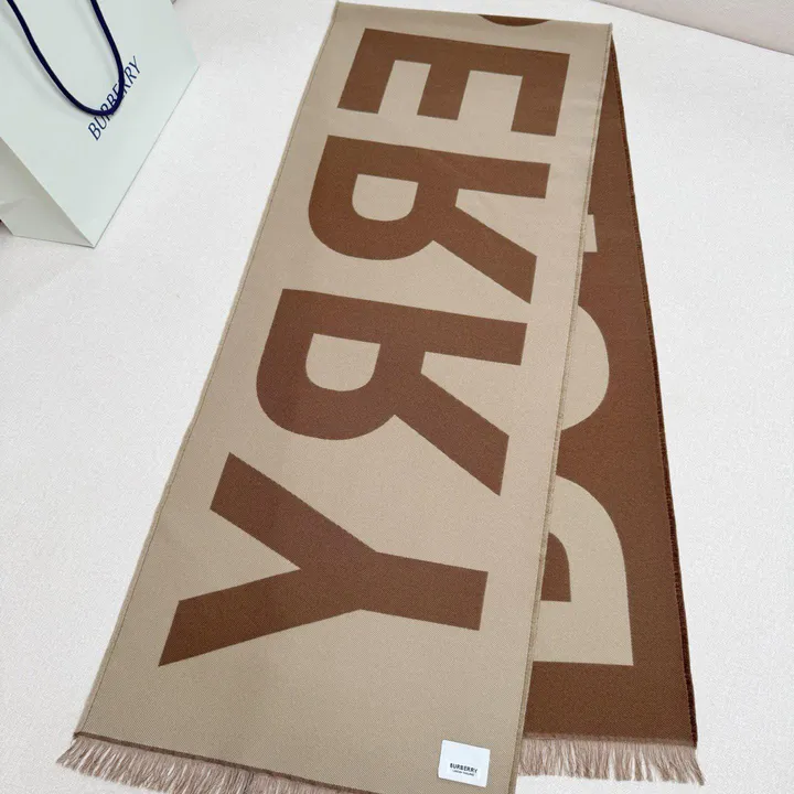 スーパーコピー バーバリー ス マフラー