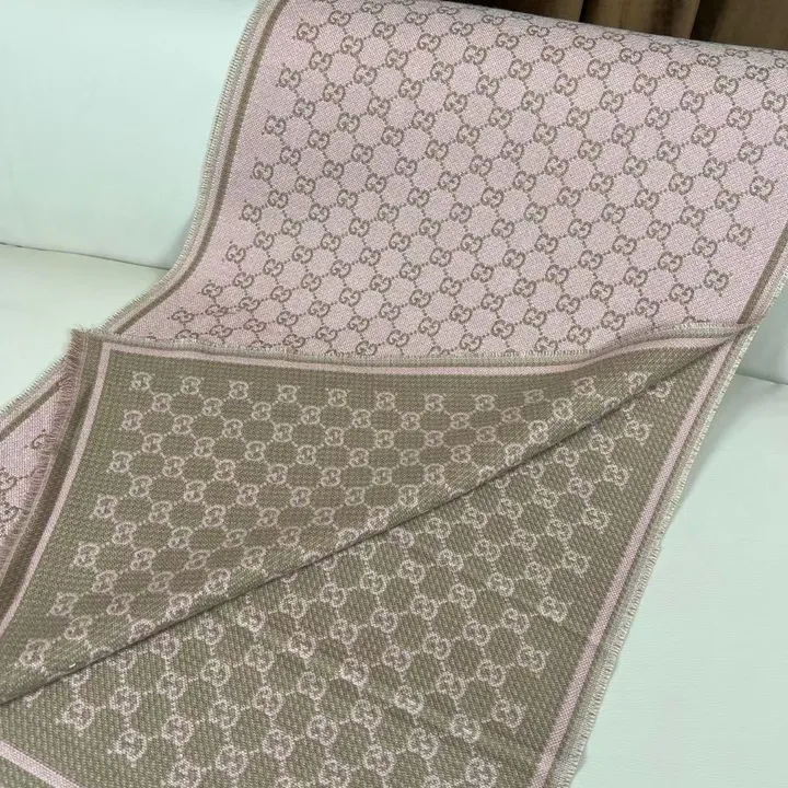 スーパーコピー ルイヴィトン マフラー