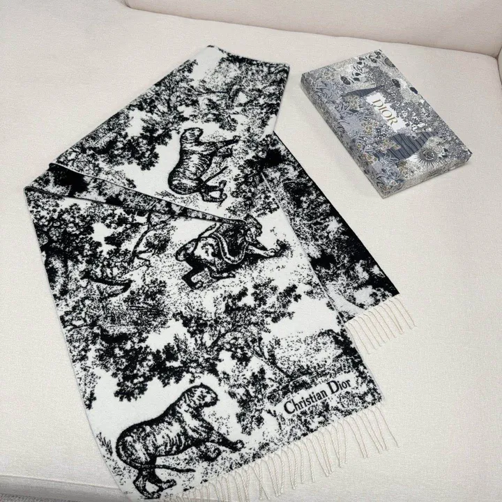 スーパーコピー グッチ マフラー