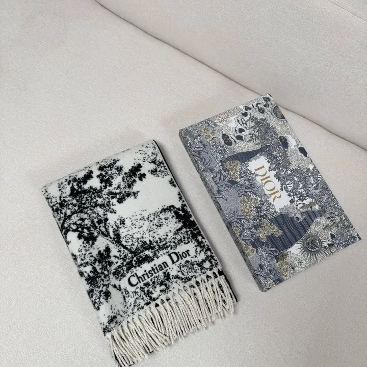 スーパーコピー グッチ マフラー