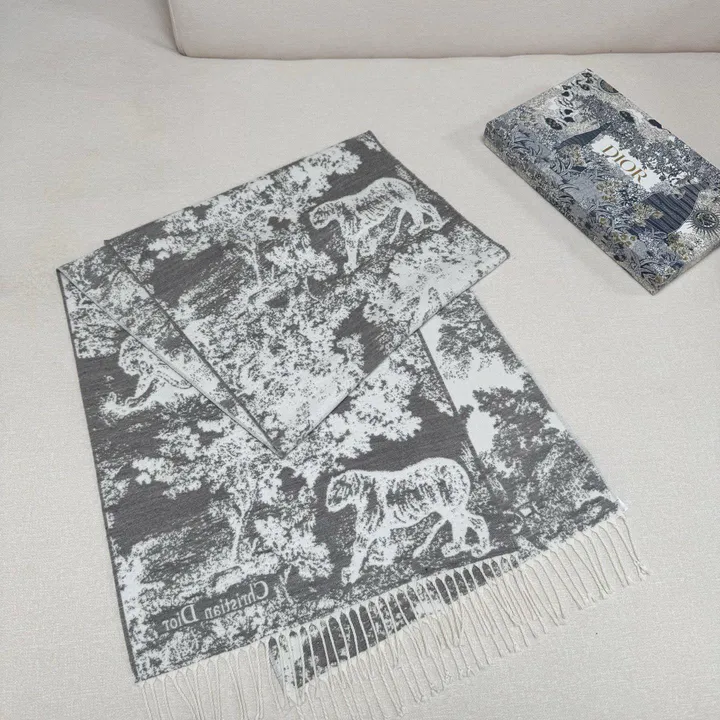 スーパーコピー グッチ マフラー