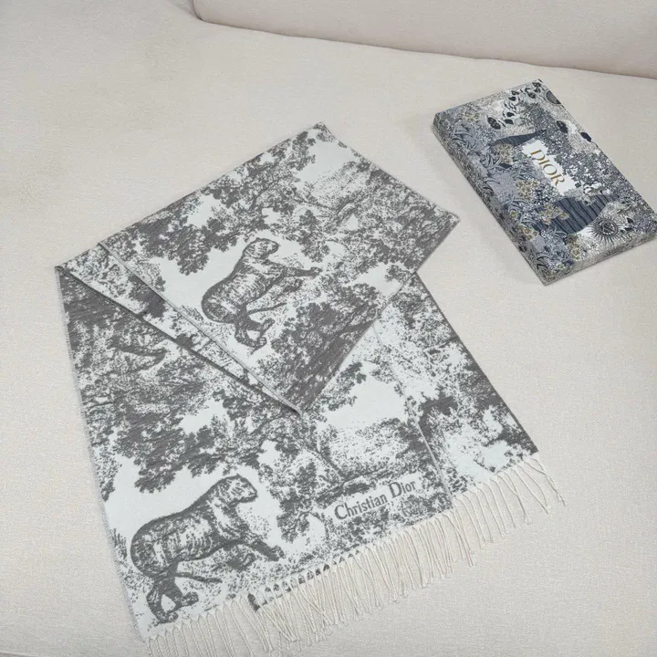 スーパーコピー グッチ マフラー