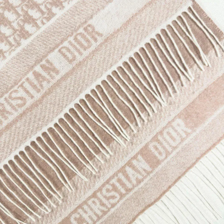 スーパーコピー グッチ マフラー