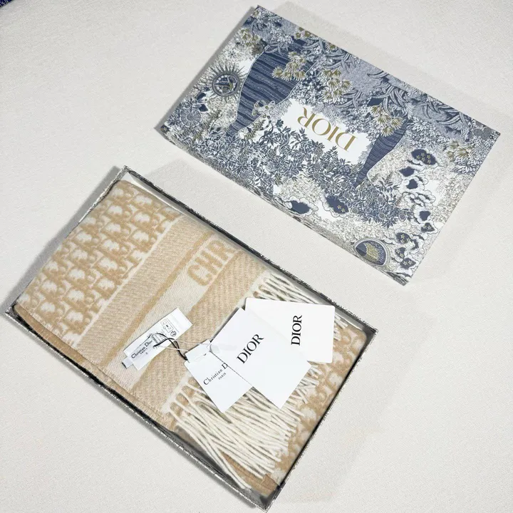 スーパーコピー グッチ マフラー