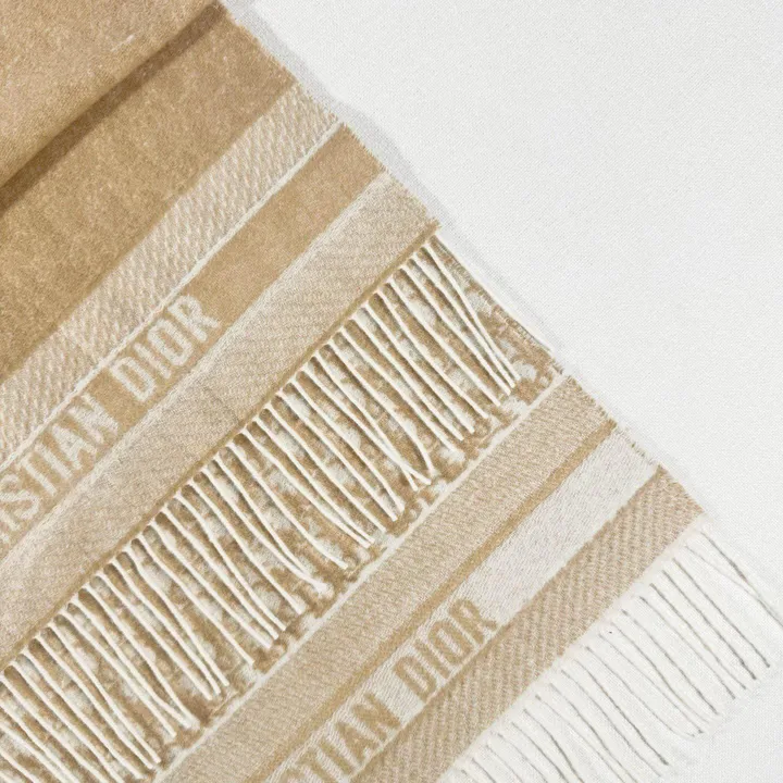 スーパーコピー グッチ マフラー