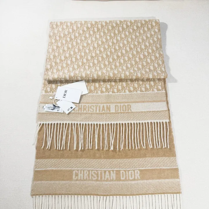 スーパーコピー グッチ マフラー