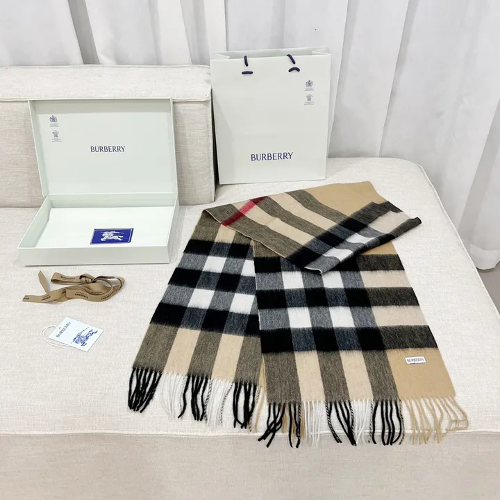 スーパーコピー バーバリー ス マフラー